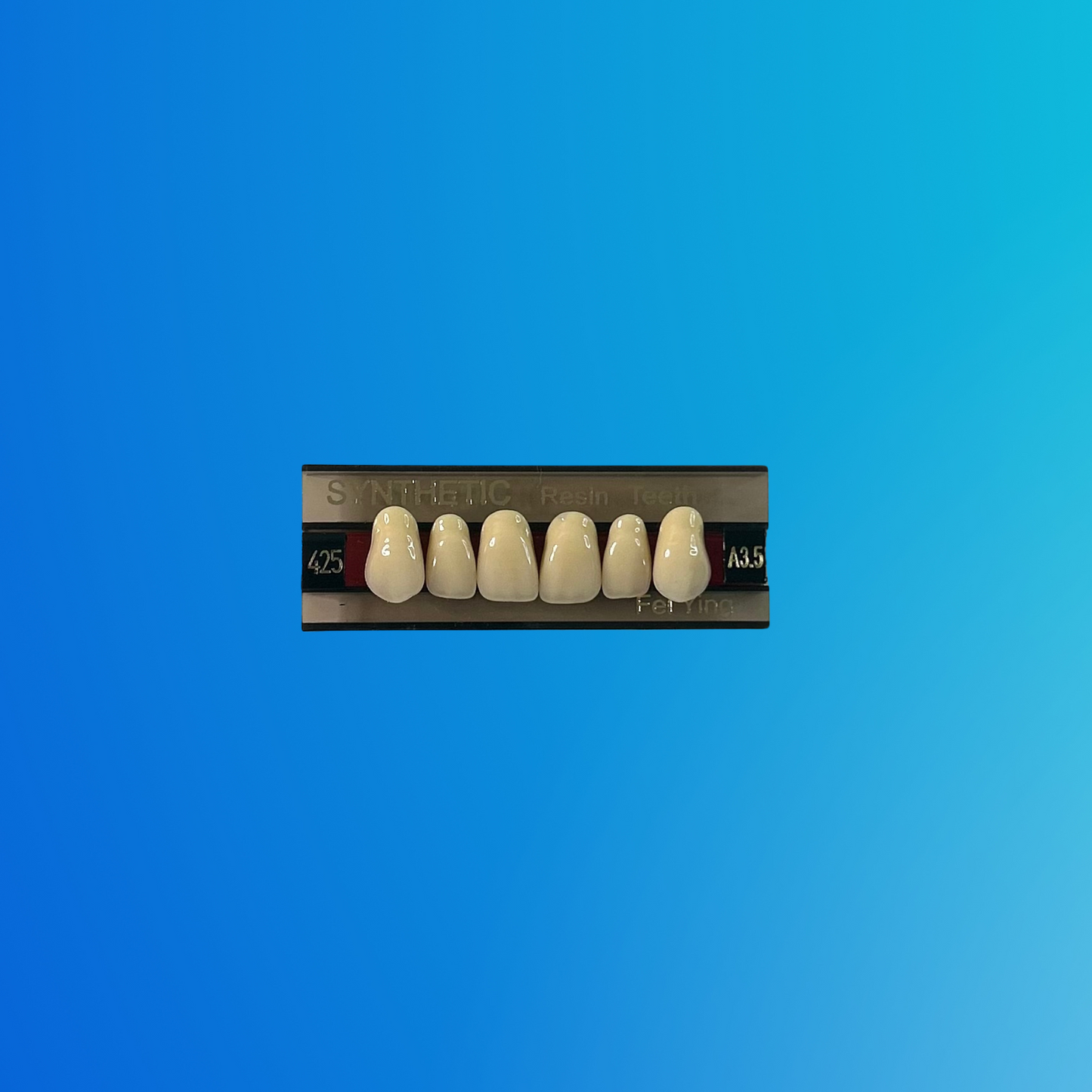 (A3.5/425) Tablilla de Dientes Sintéticos A3.5 Anterior Superior N°425 X UNIDAD